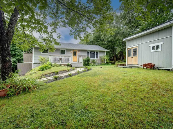 21 Cathy Rd, Brookside, NS B3T 1T6