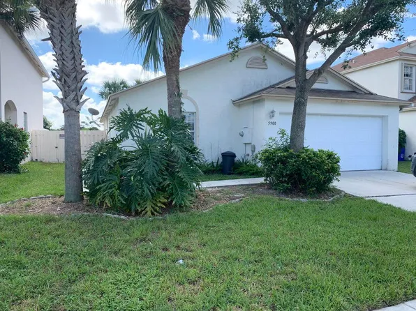 5900 Azalea Cir, West Palm Beach, FL 33415
