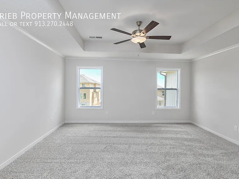 2677 W Dartmouth St — Photo 29