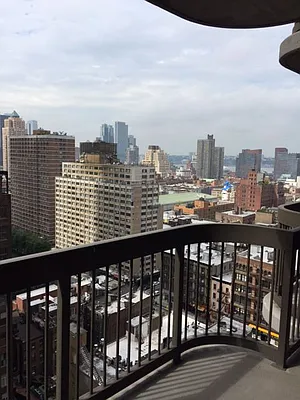 Rented by Jack Resnick & Sons | media 43