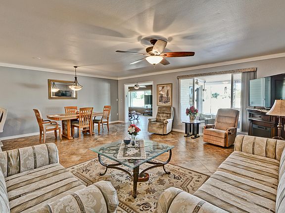 3rd image of 11002 N Balboa Dr