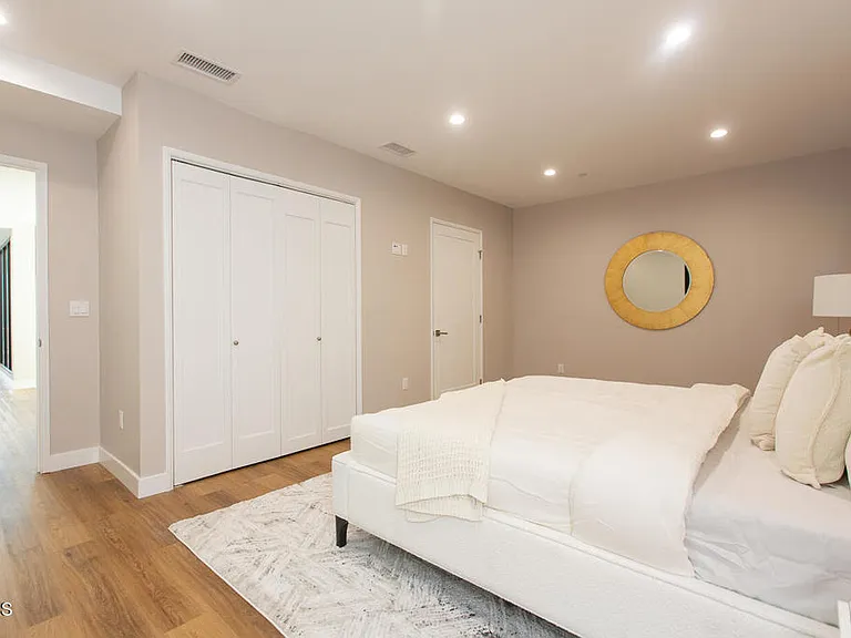 3682 Harriman Ave #3 — Photo 33