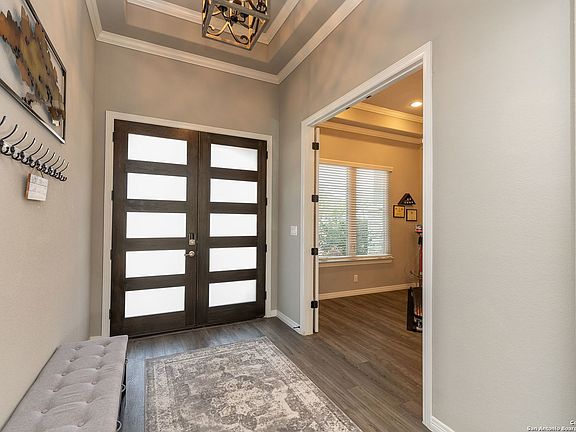 4th image of 2641 BEAVER LN
