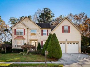 103 Woodberry Dr, Egg Harbor Township, NJ 08234