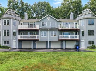 18 Quarry Dock Rd #18, Branford, CT 06405