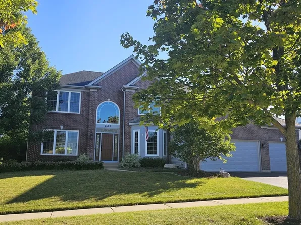 2604 Oak Dr, Dundee, IL 60118
