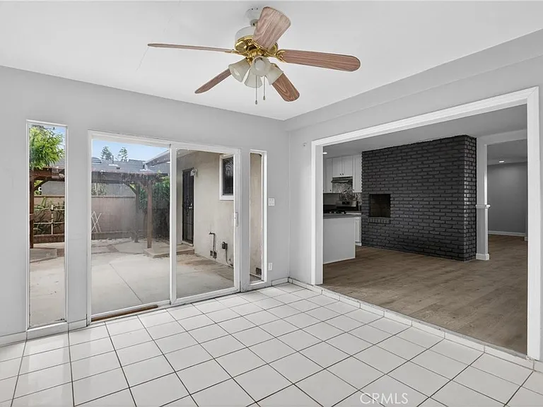 13808 S Catalina Ave — Photo 14
