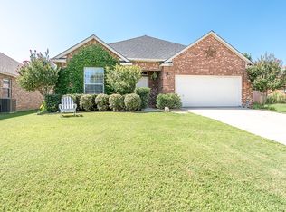 1904 Peppertree Dr, Little Elm, TX 75068