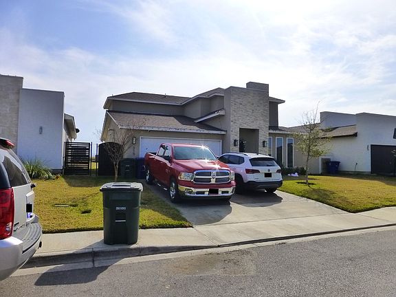 2nd image of 315 John Irving Dr