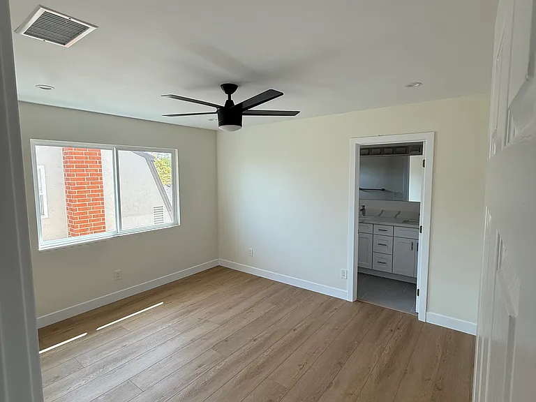 8624 Warmwell Dr — Photo 15