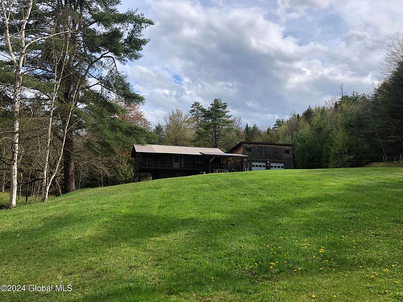5th image of 2123 Ensign Pond Rd Road