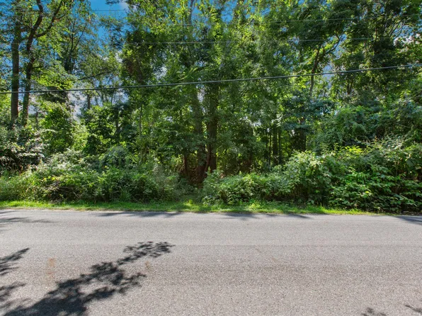 10520 Marquette Dr, New Buffalo, MI 49117