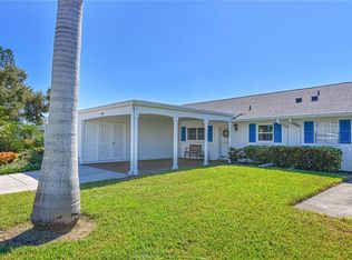 9512 Colonial Dr, Bradenton, FL 34210