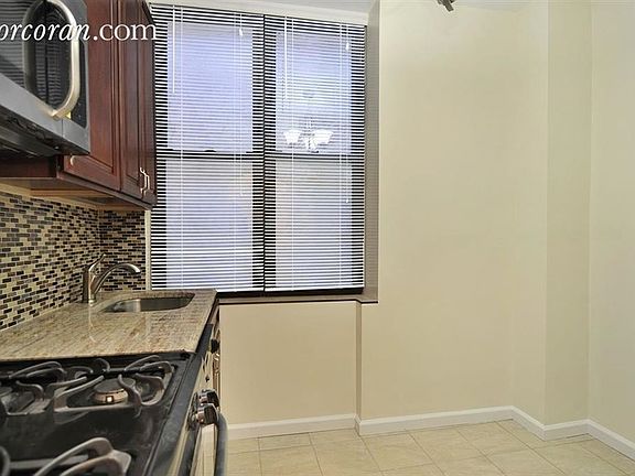 4th image of 446 E 58th St #3D