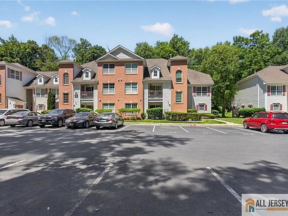 2nd image of 1111 Morning Glory Dr