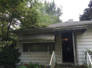 912 Greenbay Ave, Calumet City, IL