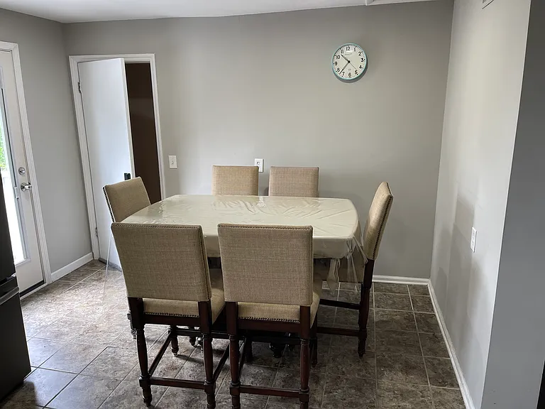 4060 Fairmeade Dr — Photo 12