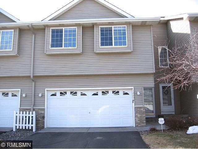 1st image of 12206 Buchanan Ct NE