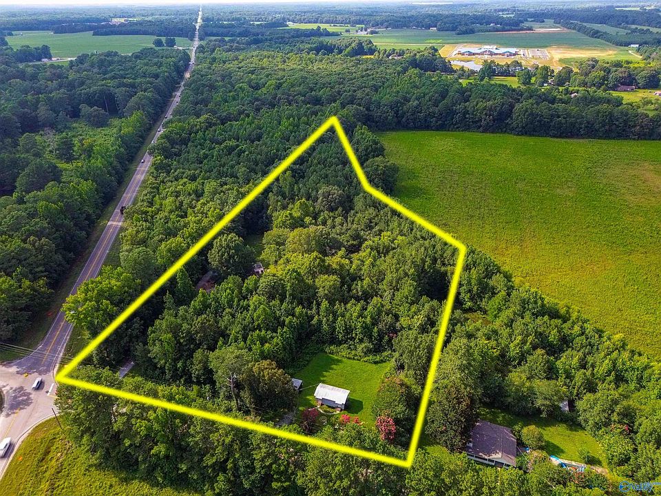 1st image of 441 Jim McLemore Rd
