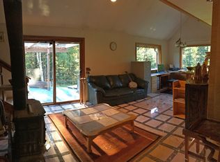 5941 Hiland Rd, Eagle River, AK 99577