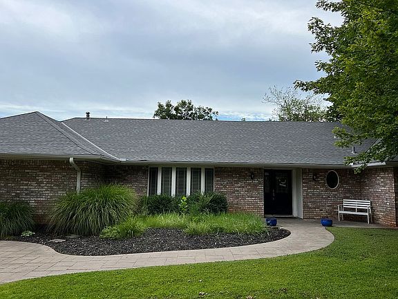2nd image of 2522 Cedar Oak Dr