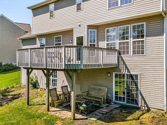 4th image of 114 Newport Cir