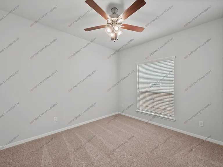 2034 Zabcikville Dr — Photo 8