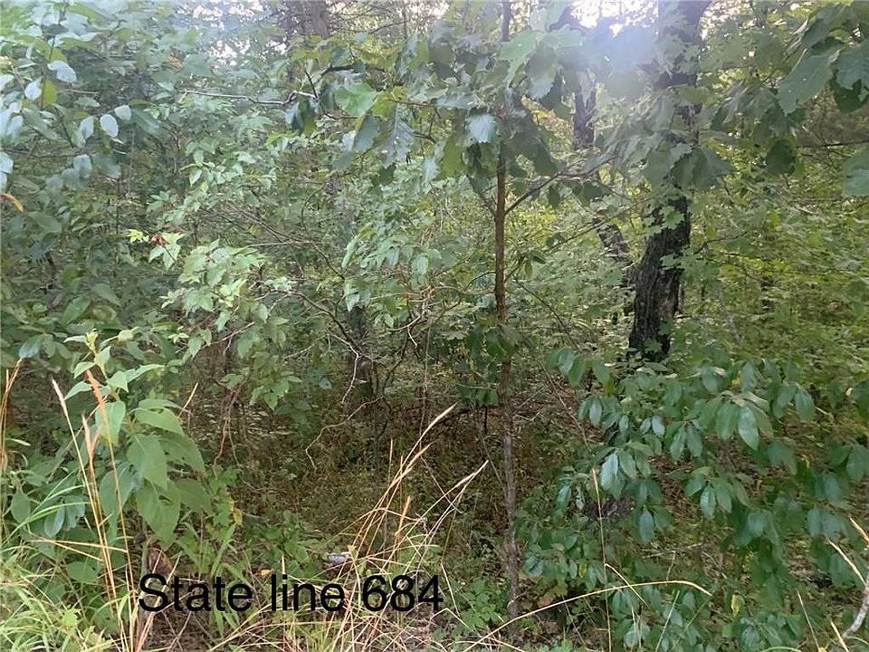 2nd image of 7 Stateline Dr