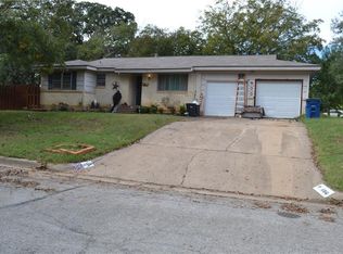 600 Vine St, Euless, TX 76040