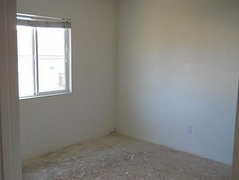5th image of 25983 Hacienda Ct