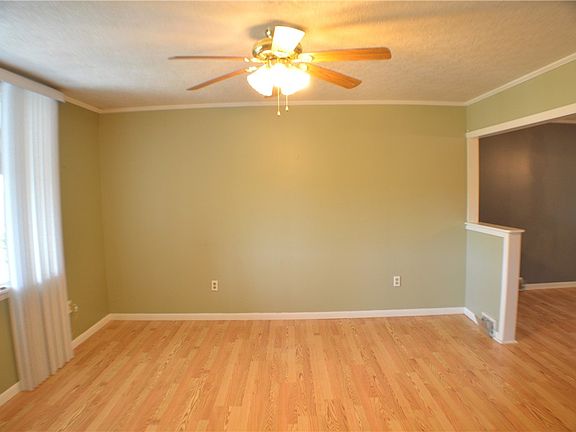 5th image of 323 Shady Ave