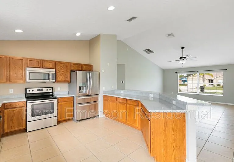 12 Sawfish Ln — Photo 2