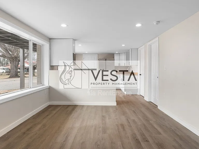 2383 Dutch Cove Rd #2 — Photo 4