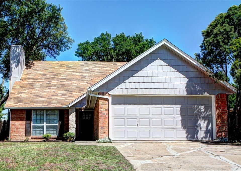 1st image of 6809 Amber Dr
