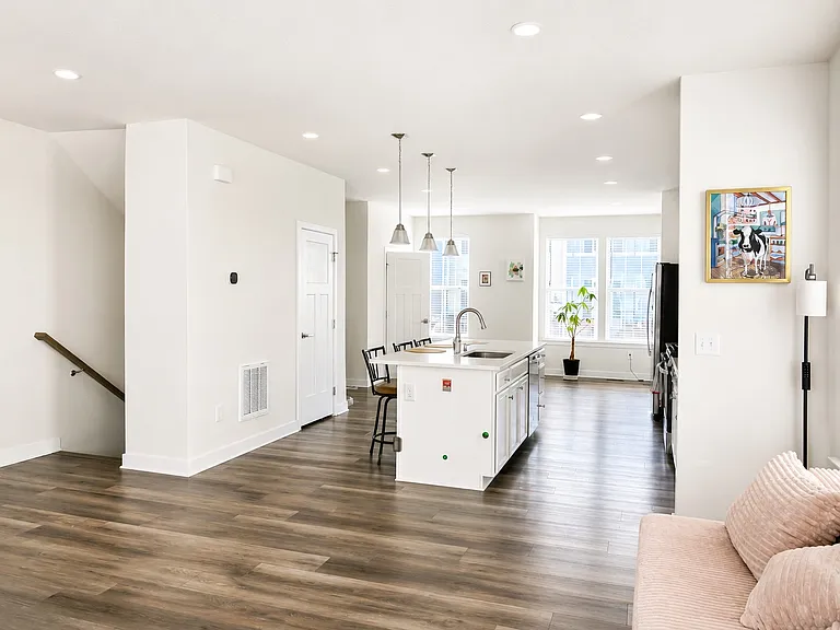 1207 Gunboat Dr — Photo 2