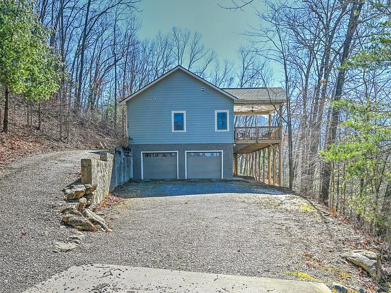 128 Old Fellowship Rd — Photo 24