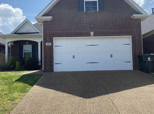 606 Indian Ridge Cir, White House, TN 37188