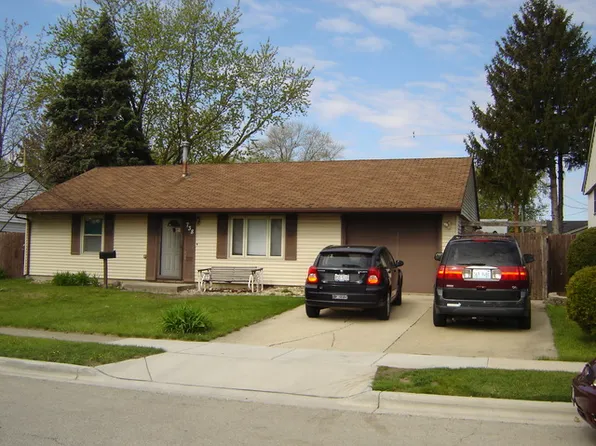 738 Farragut Ave, Romeoville, IL 60446