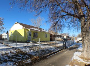 819 13th Ave W, Williston, ND 58801