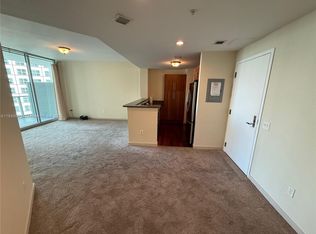 300 S Biscayne Blvd #T-1805, Miami, FL 33131