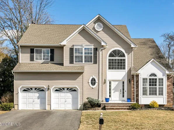 35 Constitution Drive, Shrewsbury Boro, NJ 07702