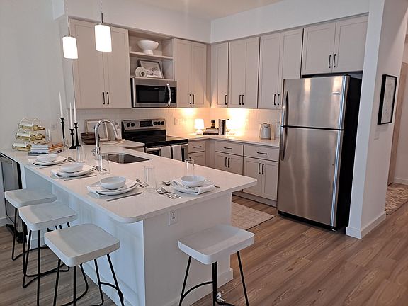 2nd image of 3514 Aspire Cir #2316