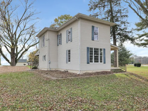 7182 Dog Hollow Rd, Saint Louisville, OH 43071