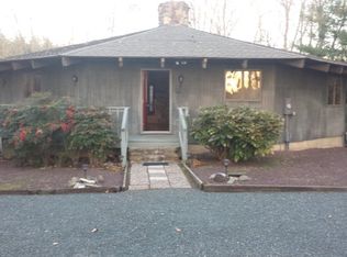 2046 Rocks Church Rd, Pamplin, VA 23958