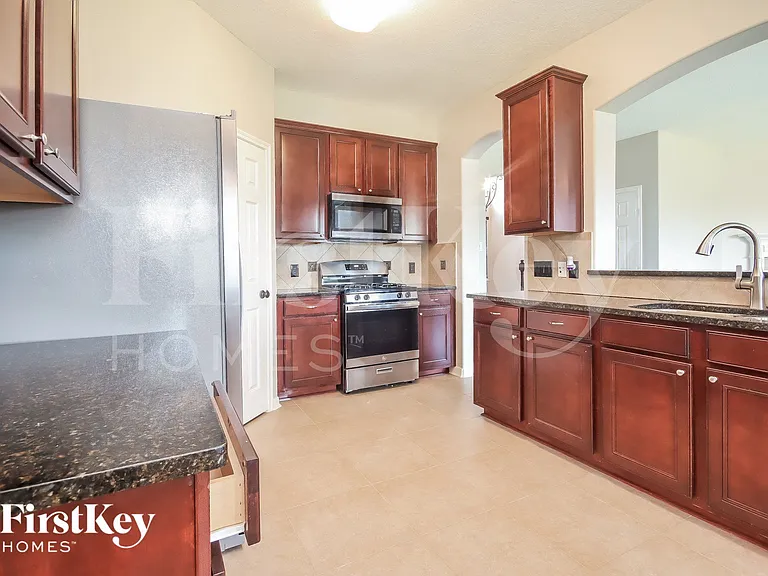 4485 Costa Brava Park — Photo 6