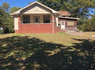 2106 E Main St, Marion, IL 62959