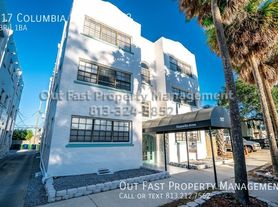 517 Columbia Dr