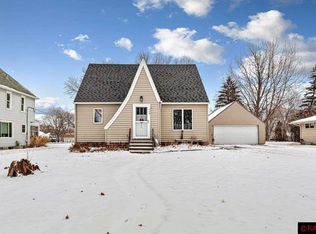 110 Smith St NE, Mapleton, MN 56065
