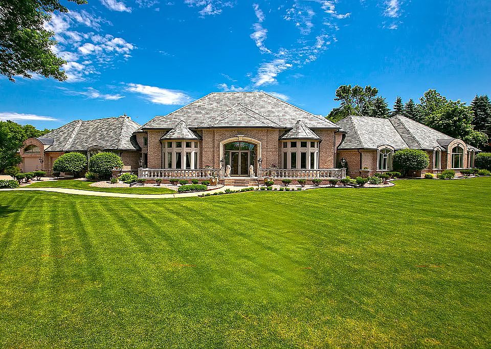 5905 Boulder Bridge Ln, Shorewood, MN 55331 Zillow