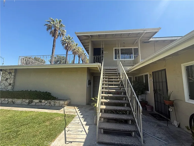 11246 Benton St — Photo 1